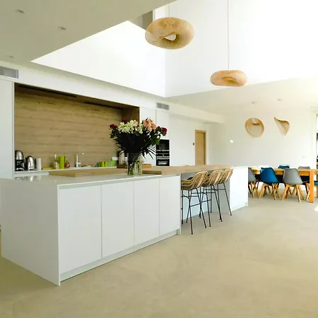 D'exception Piscine Privee Et Vue סן-סיר-סור-מר