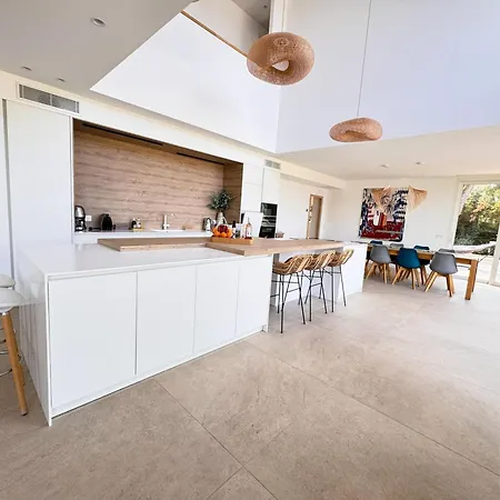 D'exception Piscine Privee Et Vue * סן-סיר-סור-מר