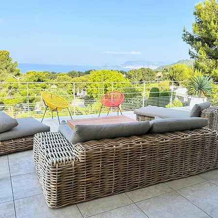 D'exception Piscine Privee Et Vue